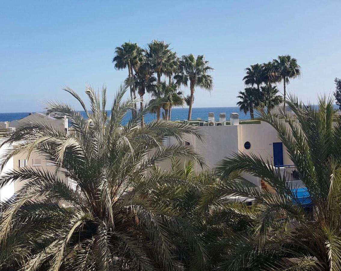 Moderno Apartamento Con Vistas Al Mar Playa Del Aguila  Exterior photo