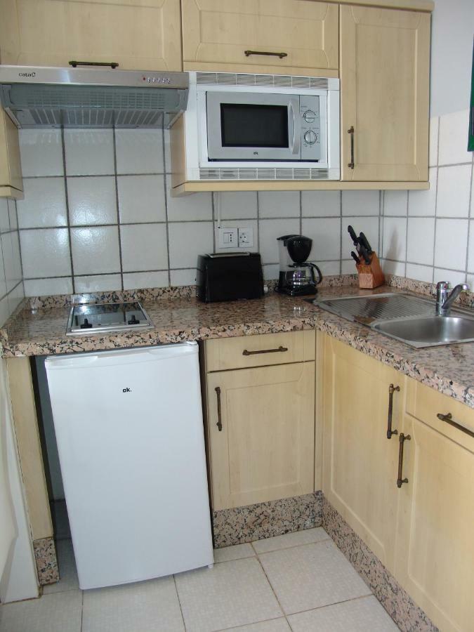 Moderno Apartamento Con Vistas Al Mar Playa Del Aguila  Exterior photo