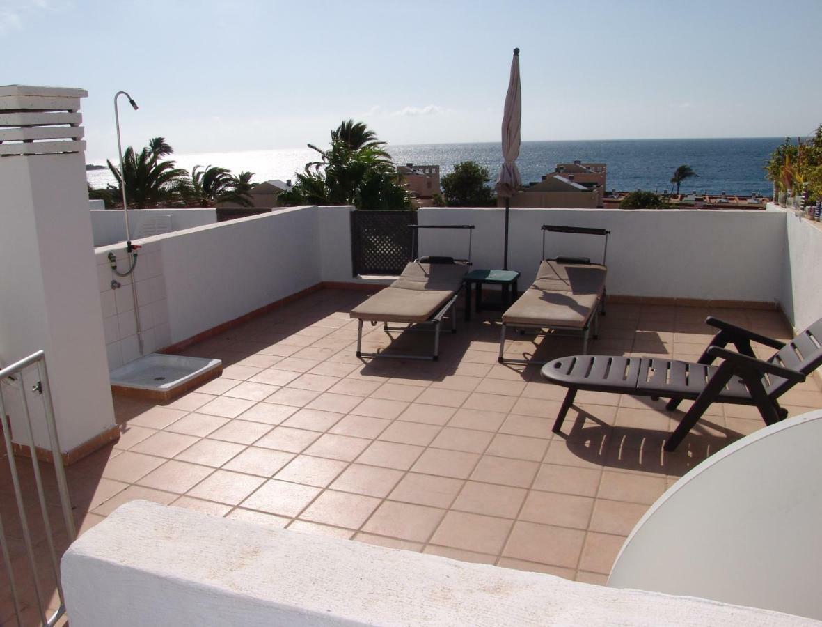 Moderno Apartamento Con Vistas Al Mar Playa Del Aguila  Exterior photo