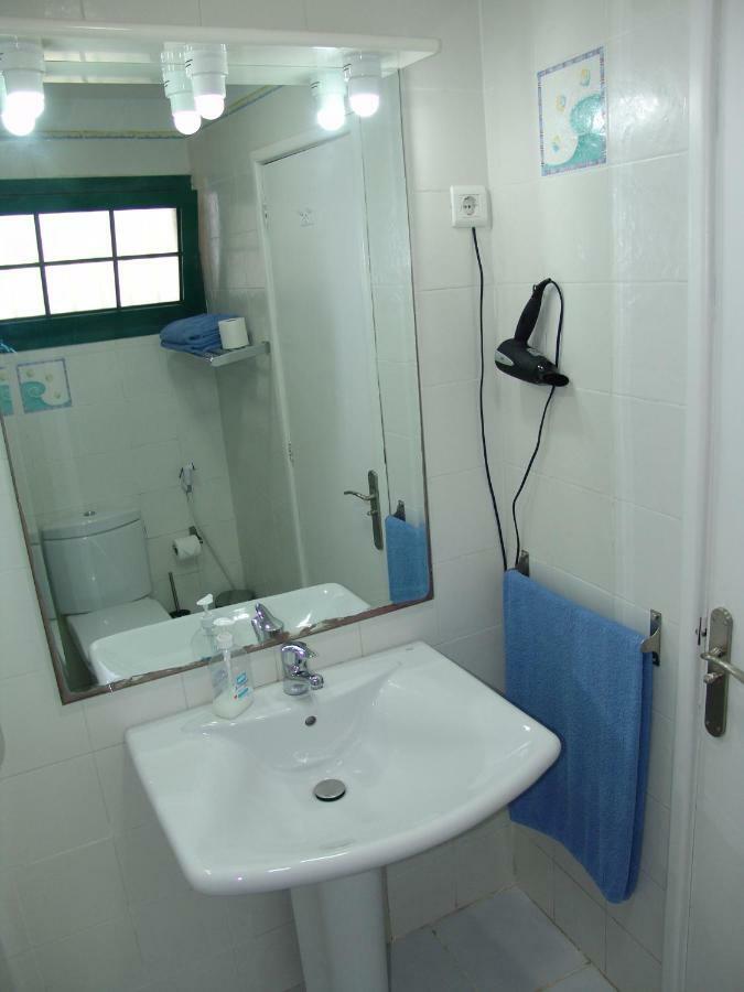 Moderno Apartamento Con Vistas Al Mar Playa Del Aguila  Exterior photo